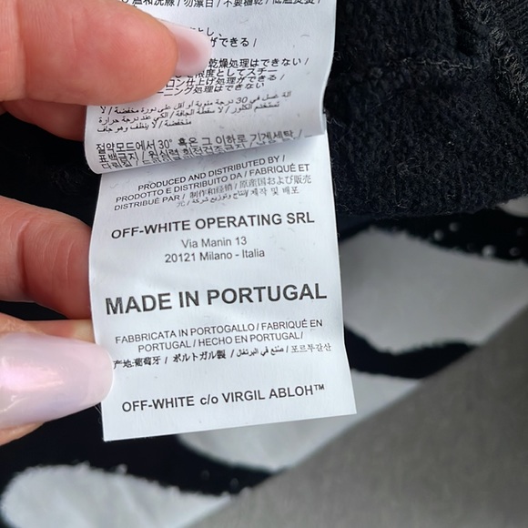 SOLD! Off White Hoody - Picture 5 of 7